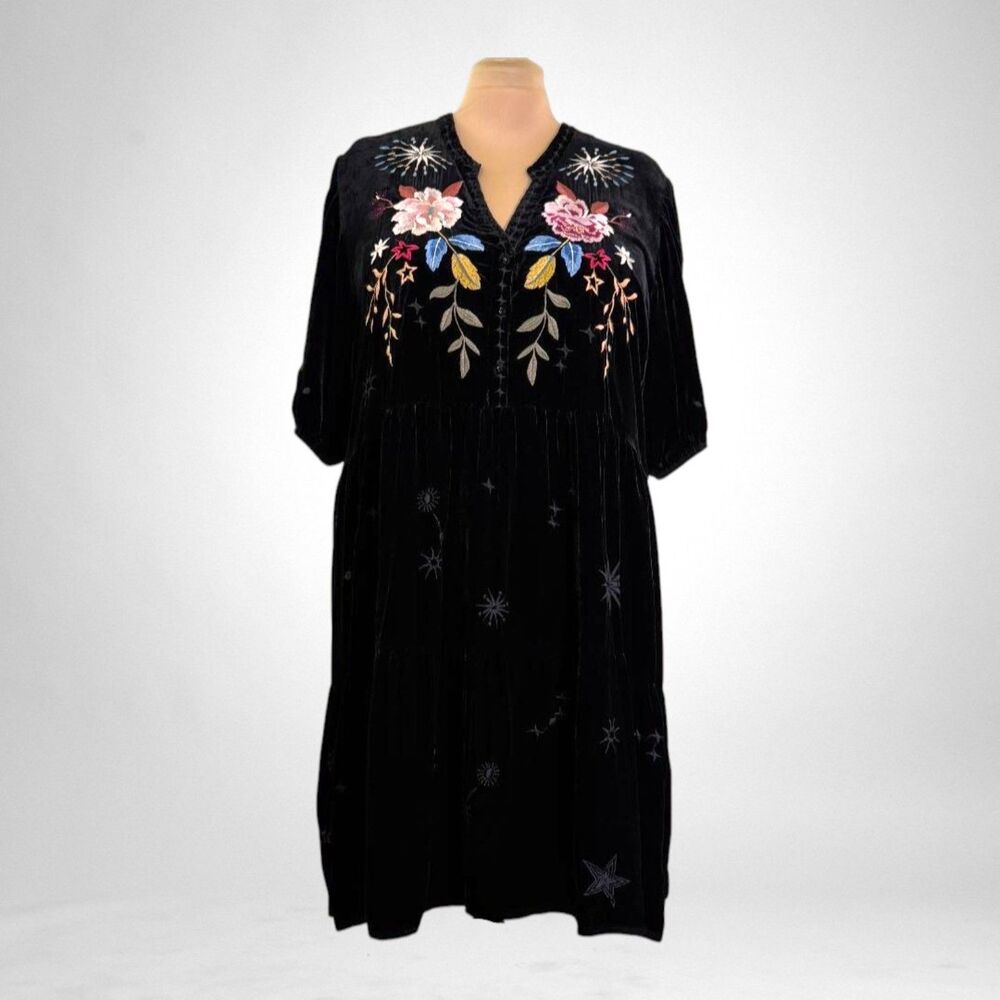 Johnny Was Celestine Velvet Puff Sleeve Floral Black Dress, Worn Once! Size 2X